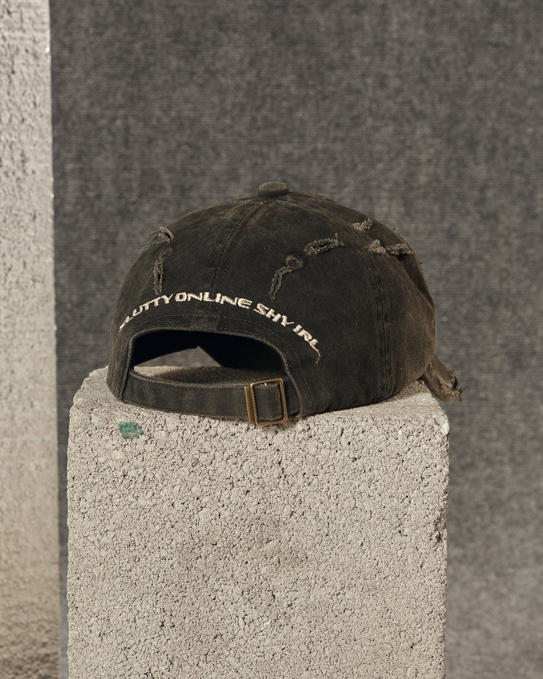 media.preview_image.alt