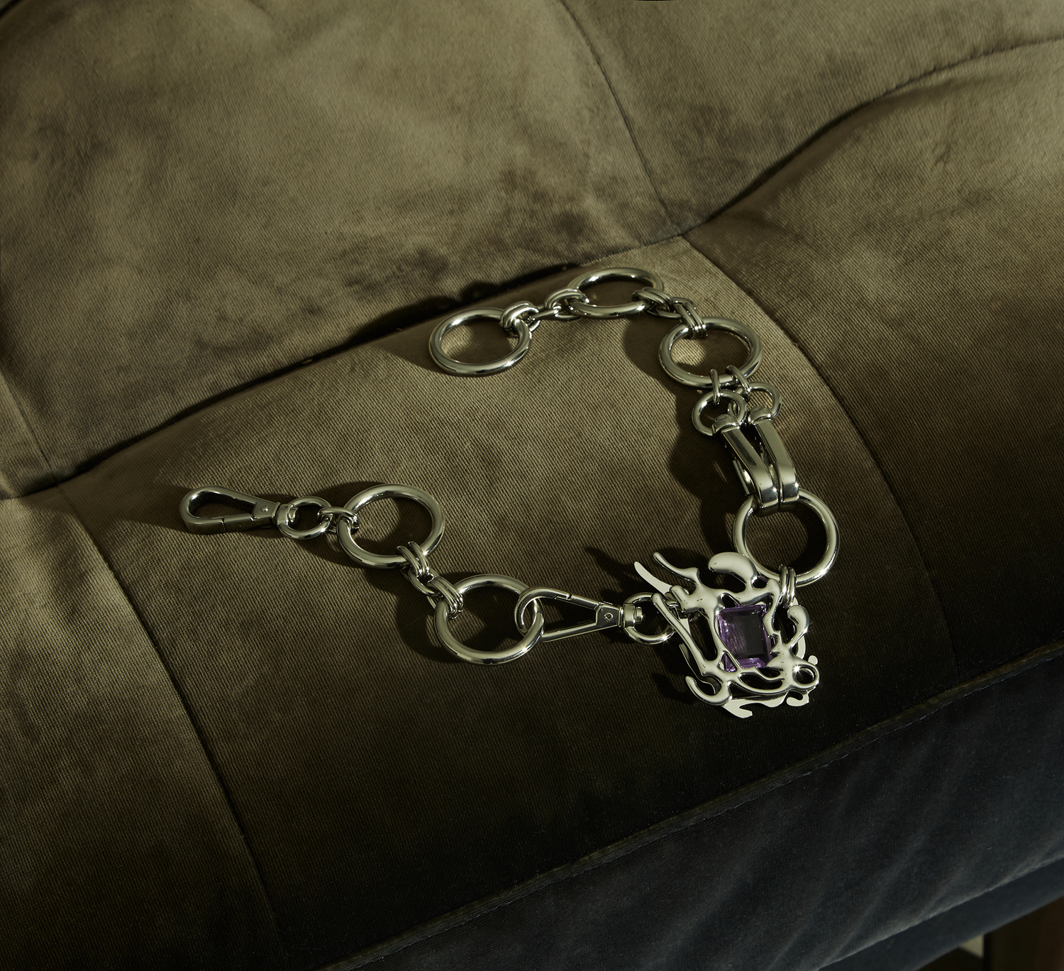 media.preview_image.alt